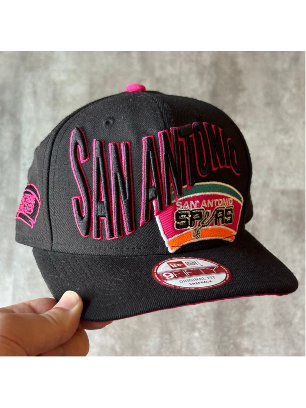San Antonio Spurs New Era SnapBack Hat Spellout Black and Pink